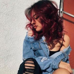 Meet your Posher, Dafne